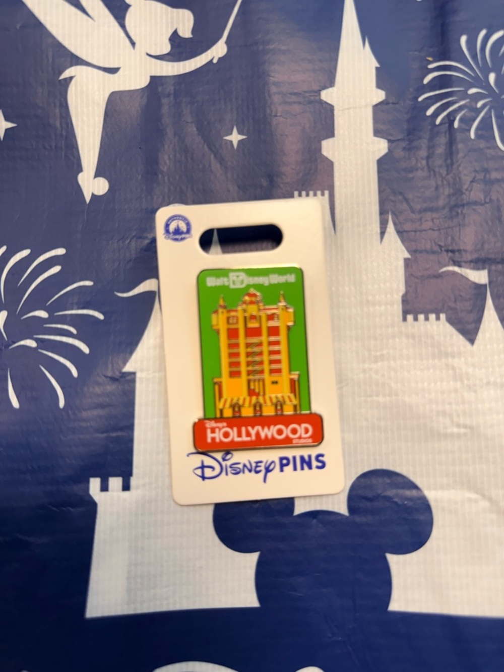 DisneyPins Hollywood Tower Hotel Enamel Pin - Green & Yellow NWT